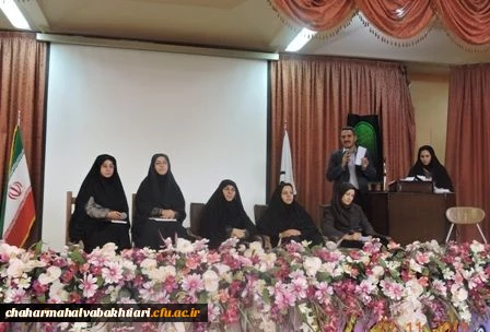 نشست مسؤولین پردیس شهیدباهنر شهرکرد با دانشجو معلمان 2