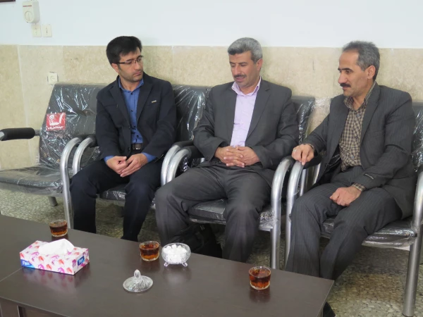 بازدید نماینده سازمان مرکزی از نحوه  اجرای جشنواره فرهنگی 4