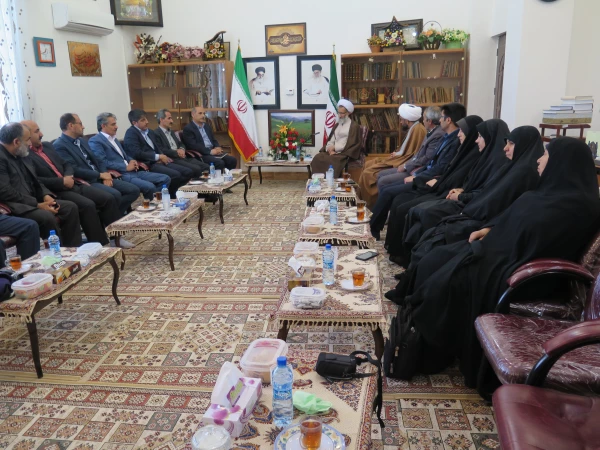 دیدارنوروزی دانشگاه فرهنگیان استان چهارمحال وبختیاری با نماینده ولی فقیه در استان 2