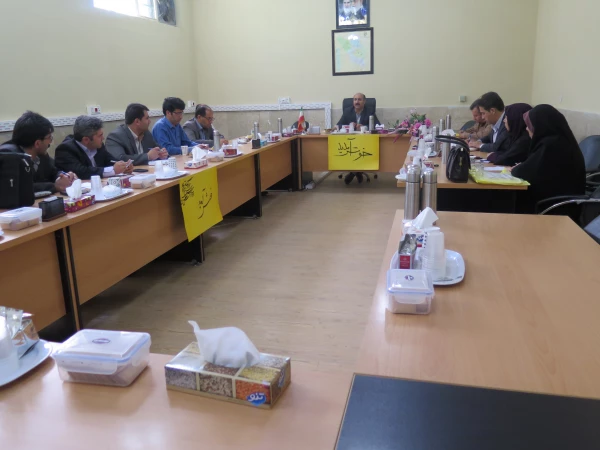 برگزاری جلسه برنامه تعالی مدیریت مدرسه  3
