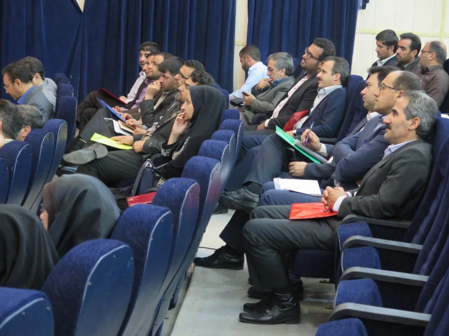 شرکت اعضاء هیات علمی دانگاه فرهنگیان در همایش علمی راهبرد دانش بنیان  3