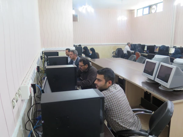 برگزاری دوره های بالندگی ویژه اساتید وکارمندان 6