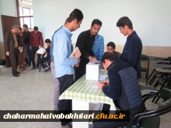 بازدید دکتر رحیمی از انتخابات شورای صنفی پردیس بحر العلوم  6