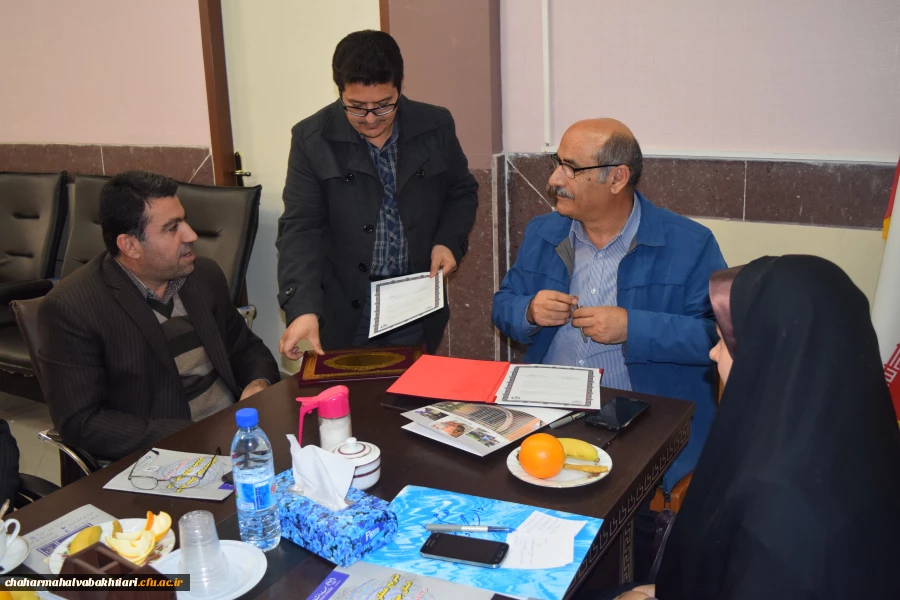 انعقاد تفاهم نامه همکاری بین دانشگاه فرهنگیان استان  و جهاد دانشگاهی استان چهارمحال و بختیاری 2