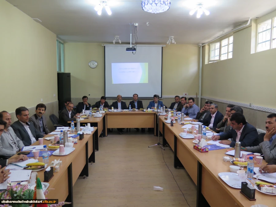 برگزاری جلسه کارگروه تخصصی همایش دانش آموختگان ورودی 91 و مدیران میزبان دانش آموختگان ورودی 92 4