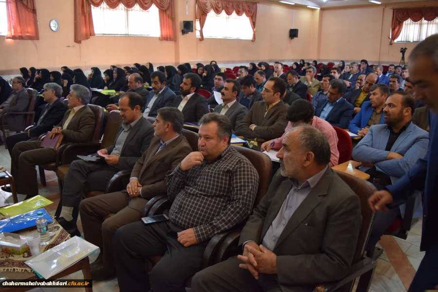 اولین همایش مدیران مدارس میزبان دانش آموختگان دانشگاه فرهنگیان