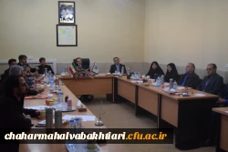 نشست صمیمی دکتر طاهری نیا با اعضای هیات علمی