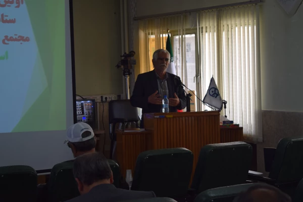 هم اندیشی پیشکسوتان ستاد امداد و پشتیبانی ومدیران مجتمع های آموزشی دوران دفاع مقدس