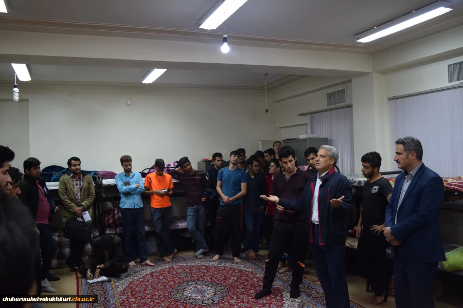 بازدید مدیر کل امور دانشجویی از سرای پردیس بحرالعلوم شهرکرد