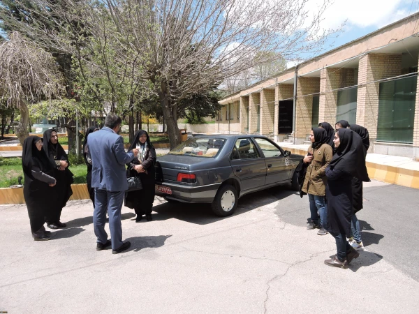 بازدید از پردیس شهید باهنر شهرکرد