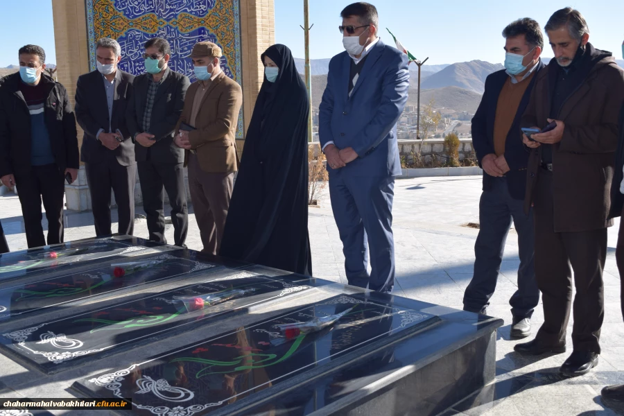 تجدید میثاق دانشگاهیان دانشگاه فرهنگیان استان چهارمحال و بختیاری با شهدا 4