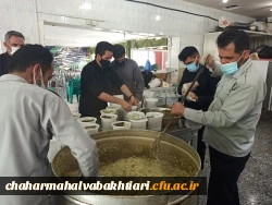 پخت و توزیع 2000 پرس غذای نذری در دانشگاه فرهنگیان استان چهارمحال و بختیاری 3