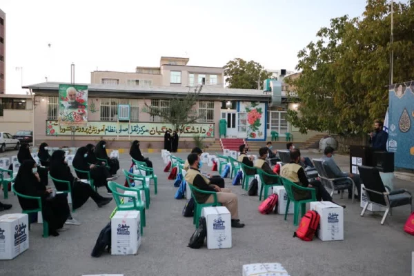 توزیع لوازم التحریر در دانشگاه فرهنگیان استان چهارمحال و بختیاری 2