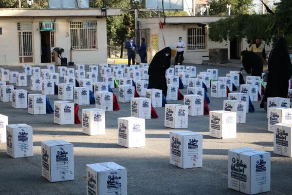 توزیع لوازم التحریر در دانشگاه فرهنگیان استان چهارمحال و بختیاری 13