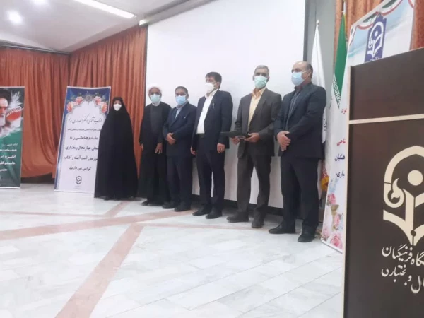 آیین تکریم و معارفه رییس دانشگاه فرهنگیان استان چهارمحال و بختیاری برگزار شد.
 3
