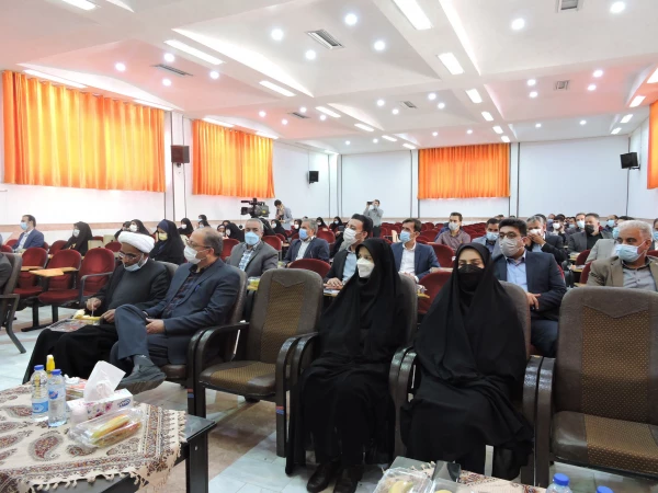 آیین تکریم و معارفه رییس دانشگاه فرهنگیان استان چهارمحال و بختیاری برگزار شد.
 9