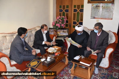 همزمان با هفته بسیج انجام شد:

دیدار رییس دانشگاه فرهنگیان استان چهارمحال و بختیاری با خانواده شهید دانشجو معلم 