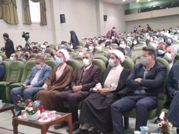 برگزاری ویژه برنامه بزرگداشت روز دانشجو 8