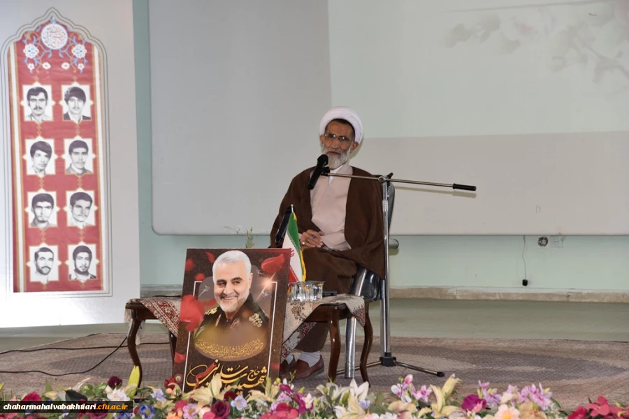 برگزاری ویژه برنامه بزرگداشت روز دانشجو 9