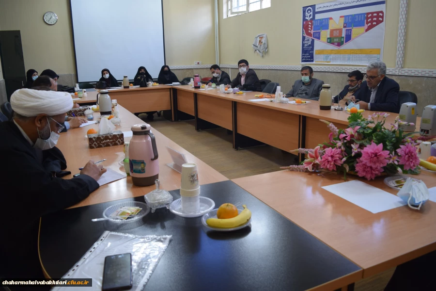 نشست ریاست دانشگاه با اعضای هیات علمی دانشگاه فرهنگیان