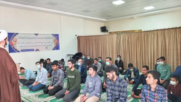 بیان تفسیر و معارف قرآن کریم و احکام شرعی در دانشگاه فرهنگیان چهارمحال و بختیاری 3