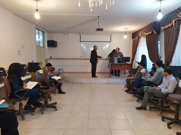 برگزاری دوره بازآموزی درس کارورزی 1 و 3 با حضور استادان درس کارورزی نیمسال اول سال تحصیلی 1402-1401  4