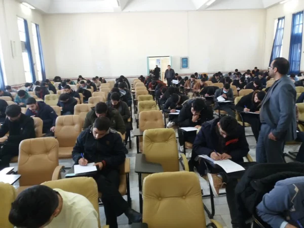 بازدید رییس دانشگاه فرهنگیان از نحوه برگزاری آزمون های نیمسال اول سال تحصیلی 1402-1401 2