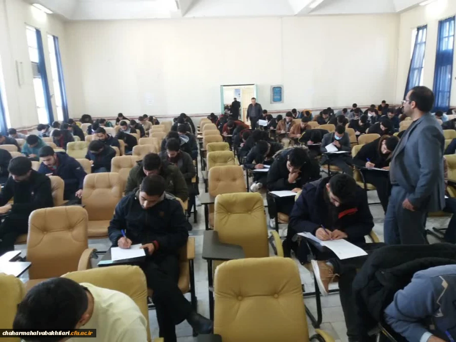 بازدید از نحوه برگزاری امتحانات نیمسال اول سال تحصیلی