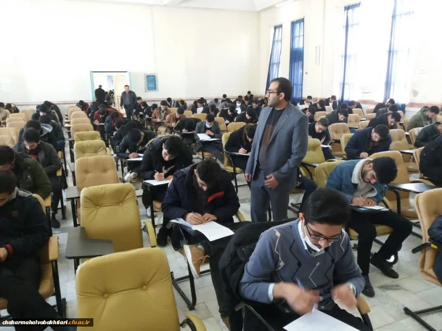 بازدید از نحوه برگزاری امتحانات نیمسال اول سال تحصیلی