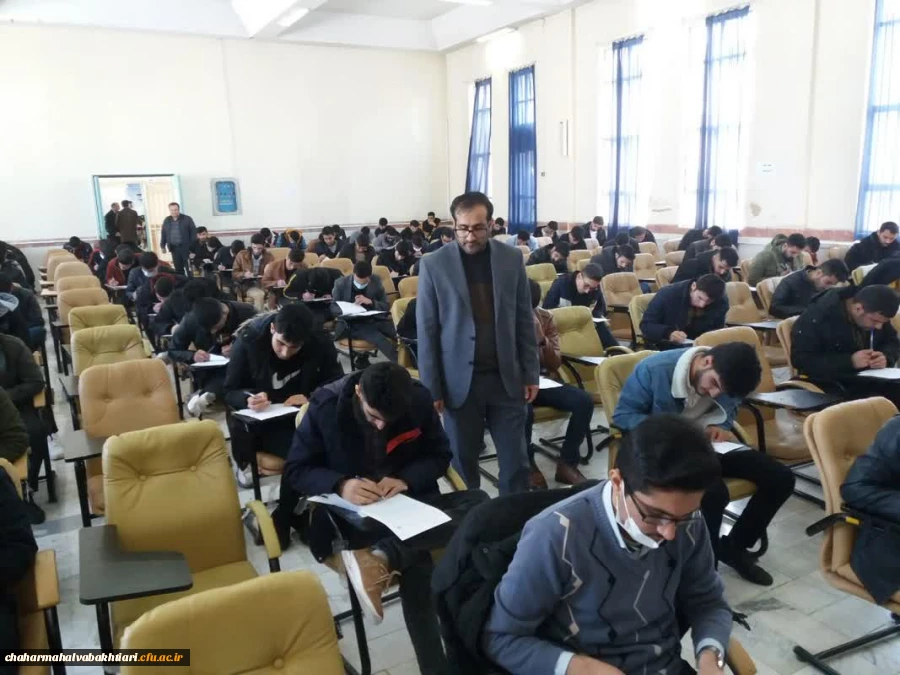 بازدید از نحوه برگزاری امتحانات نیمسال اول سال تحصیلی