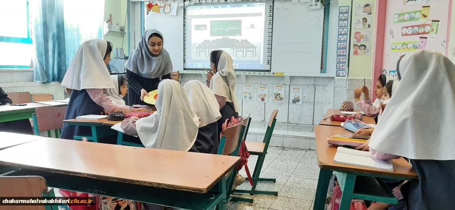 مرحله استانی دهمین جشنواره تدریس برتر با حضور دانشجومعلمان در استان چهارمحال و بختیاری برگزار شد. 8