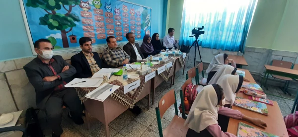 مرحله استانی دهمین جشنواره تدریس برتر با حضور دانشجومعلمان در استان چهارمحال و بختیاری برگزار شد. 7