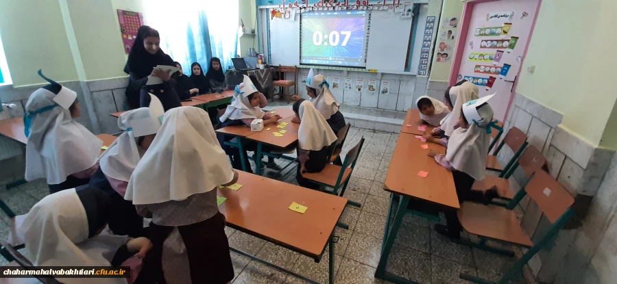 مرحله استانی دهمین جشنواره تدریس برتر با حضور دانشجومعلمان در استان چهارمحال و بختیاری برگزار شد. 11