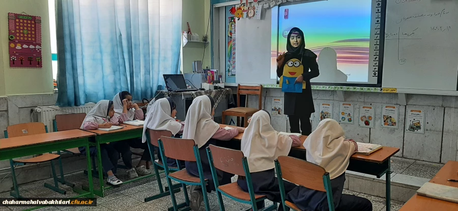 مرحله استانی دهمین جشنواره تدریس برتر با حضور دانشجومعلمان در استان چهارمحال و بختیاری برگزار شد. 12