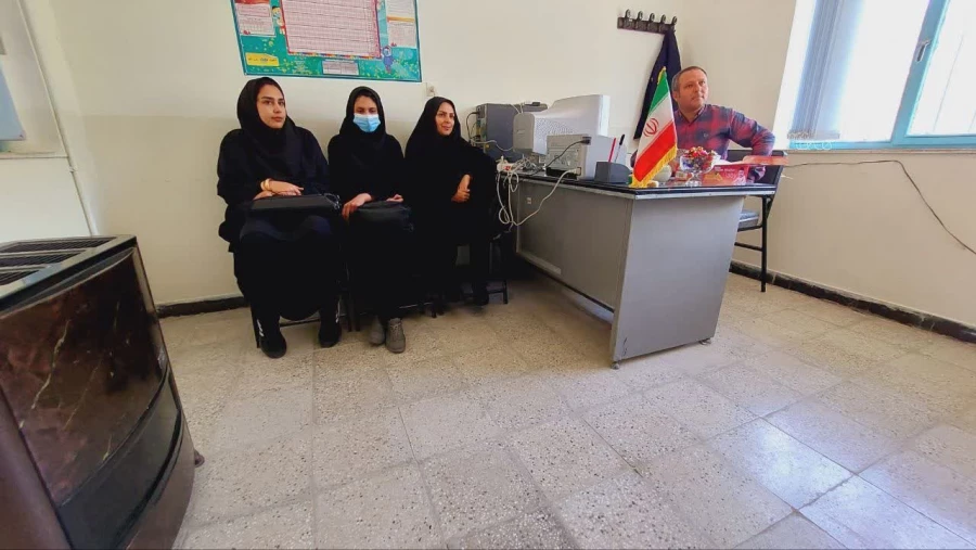 بازدید دانشجو معلمان از مدارس چند پایه 3