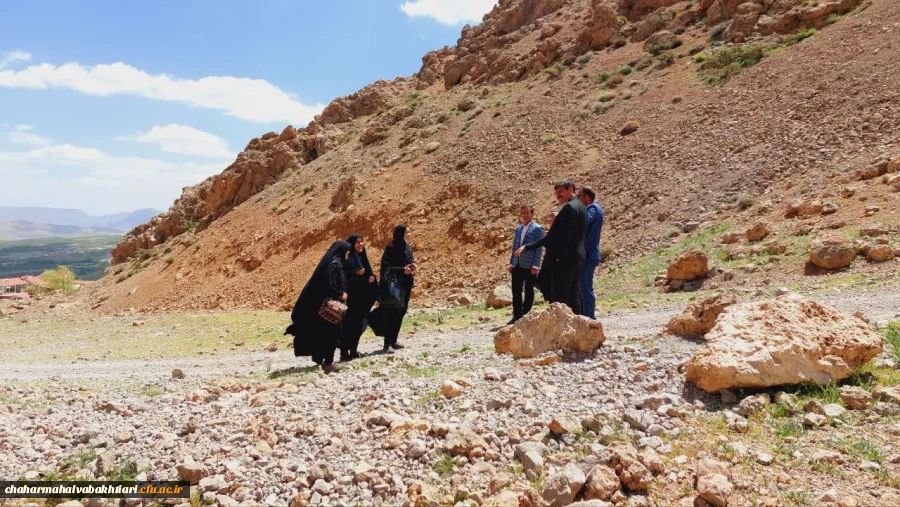 بازدید دانشجو معلمان از مدارس چند پایه 4