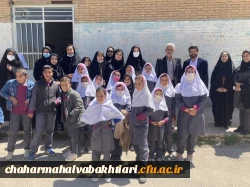 بازدید دانشجو معلمان از مدارس چند پایه 5