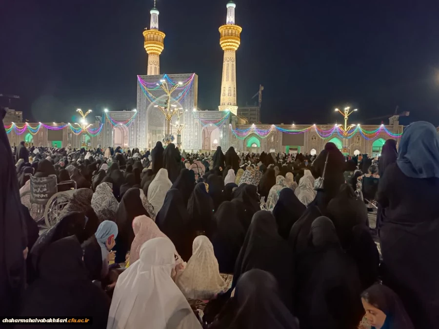 اعزام دانشجویان دختر زیارت اولی به مشهد مقدس