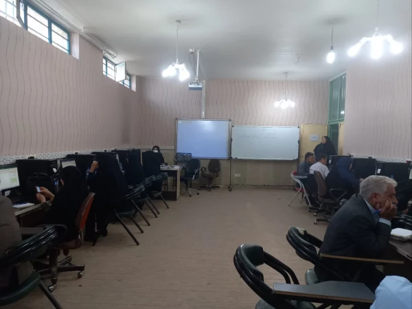 دوره آموزش مقدماتی، متوسط و پیشرفته نرم افزار مالی اکسل ویژه کارکنان پردیس ها برگزار شد
 4