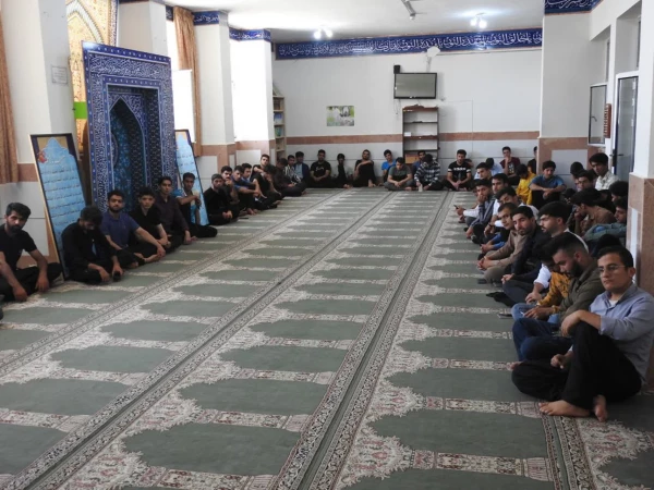 نشست نماینده مجلس شورای اسلامی با دانشجو معلمان مرکز آموزش عالی  شهید رجایی

 2