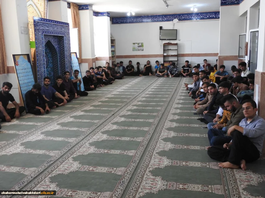 نشست نماینده مجلس شورای اسلامی با دانشجو معلمان مرکز آموزش عالی  شهید رجایی

 2