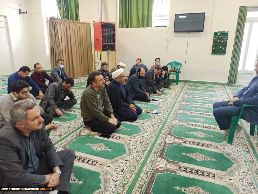 برگزاری آیین تکریم و معارفه مسئول بسیج اساتید دانشگاه فرهنگیان استان چهارمحال و بختیاری

 2