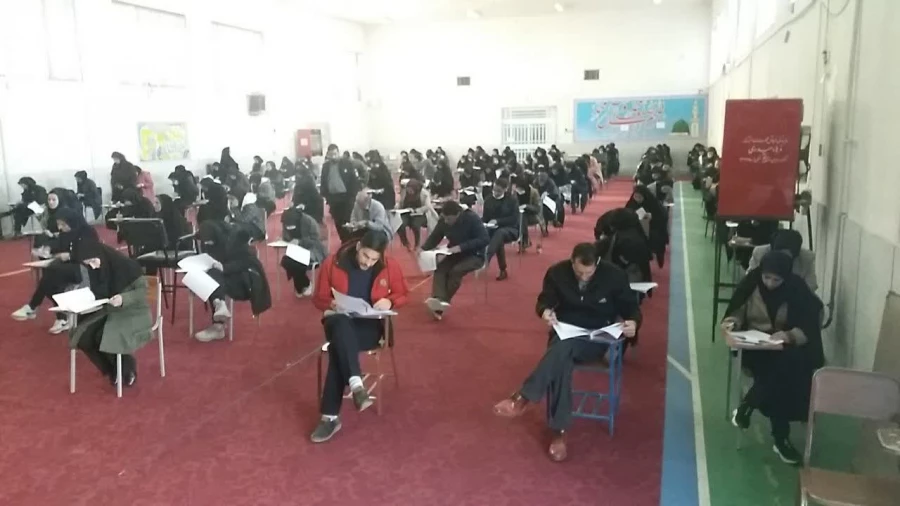 برگزاری آزمون پودمان اول مدارس غیر دولتی در دانشگاه فرهنگیان

 3