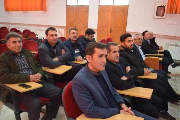 برگزاری کارگاه آموزشی ویژه کارکنان  دانشگاه فرهنگیان استان چهارمحال و بختیاری
 3