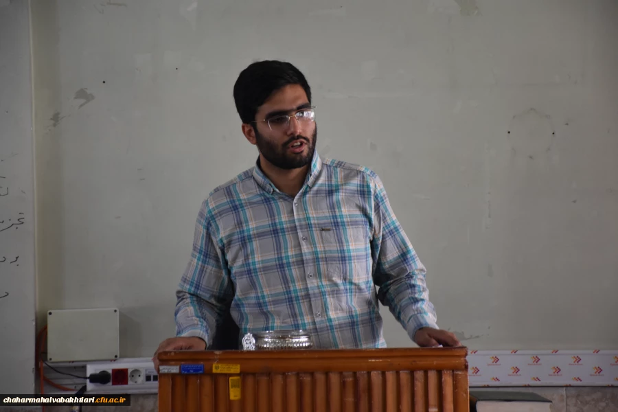 مناظرات دانشجویی
