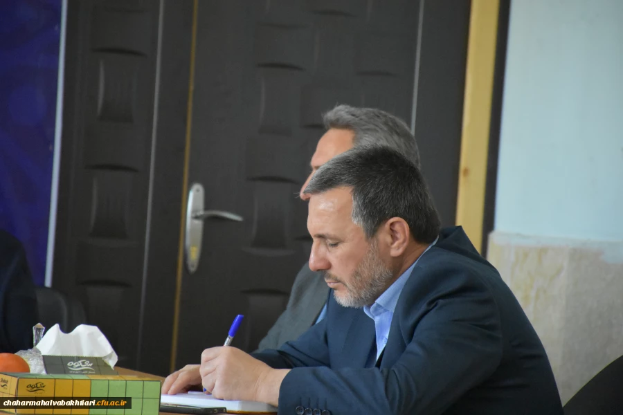 جلسه شورای اقامه نماز دانشگاه فرهنگیان استان با موضوع برگزاری طرح معراج 7