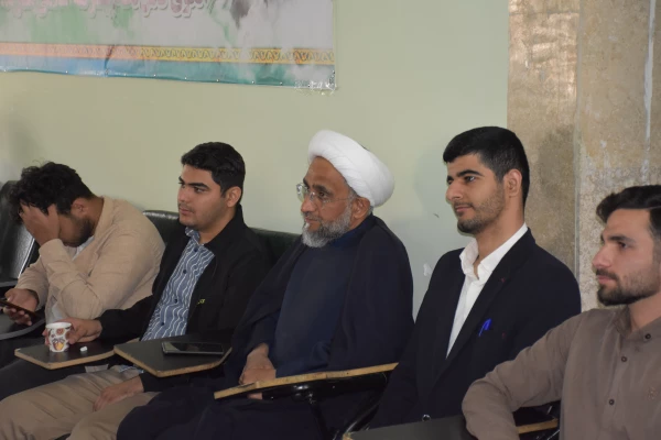 برگزاری نشست بزرگداشت شاعر بلند پایه زبان فارسی،سعدی شیرازی در دانشگاه فرهنگیان 4