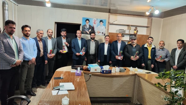 تجلیل از اعضای شورای شهر فرخ شهر 2