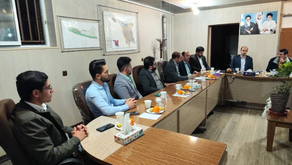 تجلیل از اعضای شورای شهر فرخ شهر 3