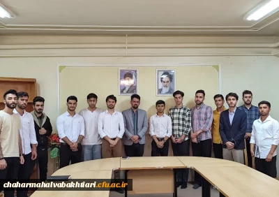 در مرکز شهید رجایی فرخشهر برگزار شد:

محفل ادبی شعر  و کتاب